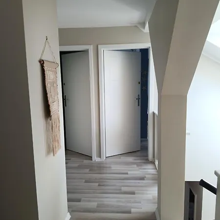 Δωμάτια σε οικογενειακή κατοικία Remoda *